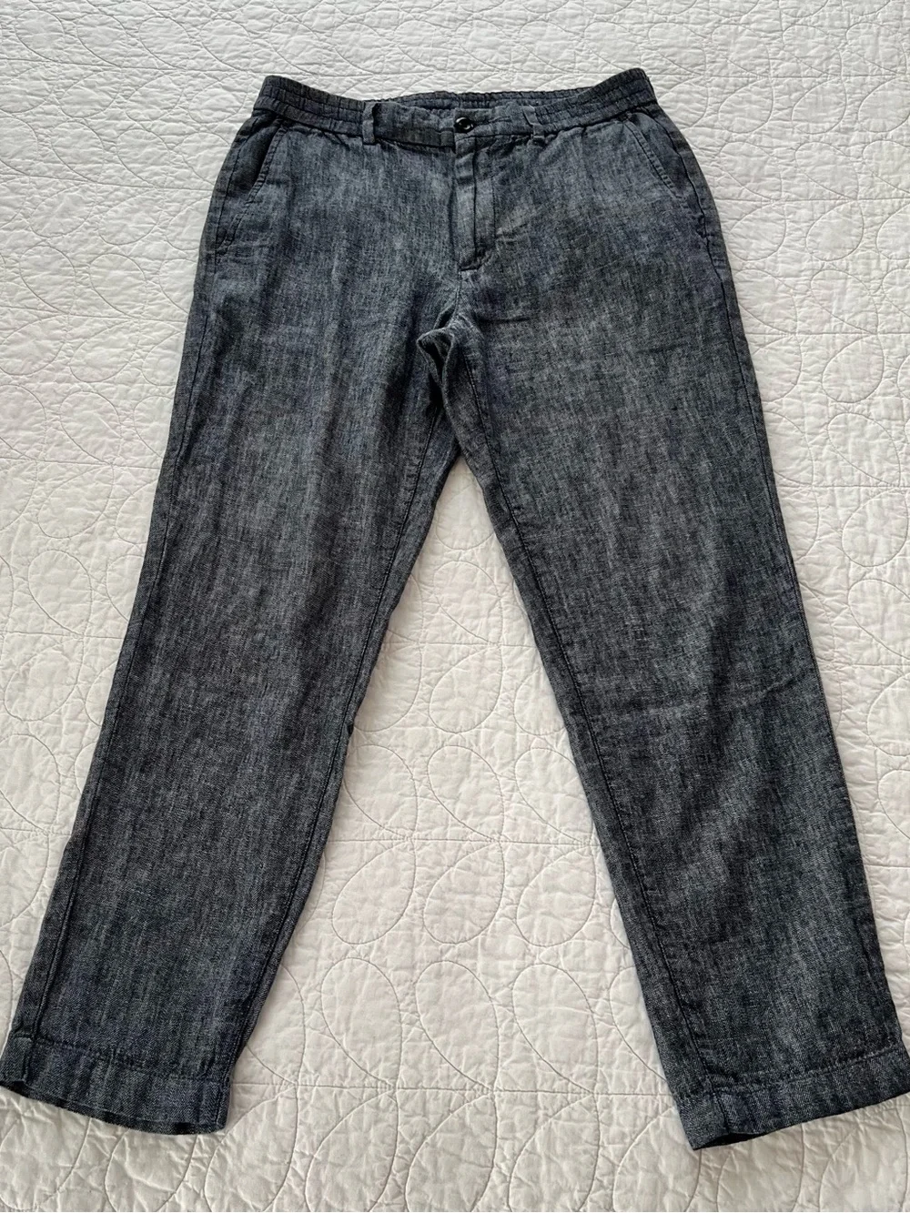 Banana Republic Men's Straight Linen Blend Pants in Charcoal Gray GQ Prepster